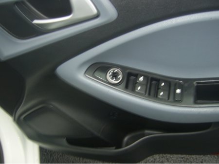 2015 Hyundai i20 PETROL DELUXE 5DR €7,950 thumbnail