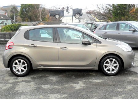 2015 Peugeot 208 1.0 ACTIVE  5DR.......NCT 07/26.....TAXED 10/26......NEW TIMING BELT €5,995