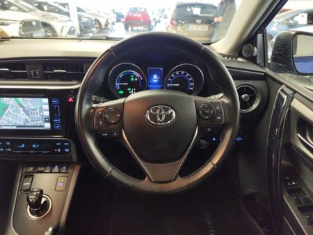 2016 Toyota Auris - thumbnail 9