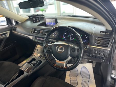 2015 Lexus CT 200 h - thumbnail 13