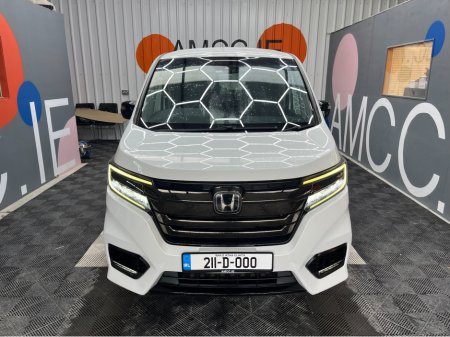 2021 Honda Stepwagon - thumbnail 2