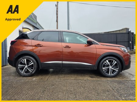 2020 Peugeot 3008 ALLURE * 1.5 DIESEL €17,900 thumbnail