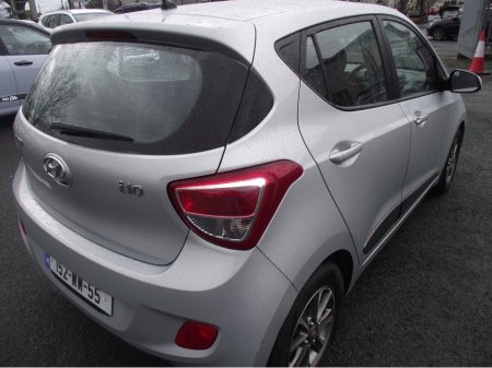 2015 Hyundai i10 1.0 DELUXE AUTO 5DR thumbnail