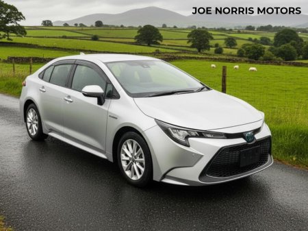 2020 Toyota Corolla Saloon 1.8 Hybrid Automatic €21,495 thumbnail