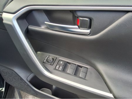 2023 Toyota Rav4 - thumbnail 19