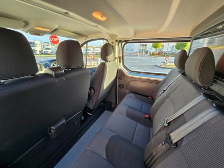 2021 Renault Trafic - thumbnail 18