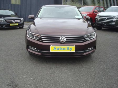 2018 Volkswagen Passat COMFORTLINE Automatic 05/26 €22,950