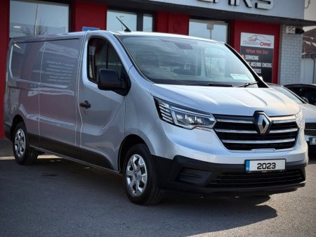 2023 Renault Trafic - thumbnail 3