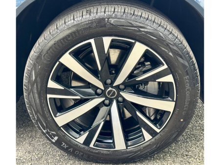 2026 Volvo XC90 - thumbnail 7