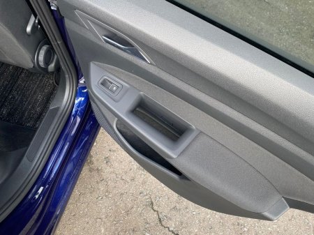 2022 Volkswagen Golf - thumbnail 12