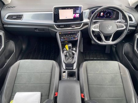 2022 Volkswagen T-Roc - thumbnail 10