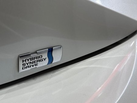 2020 Toyota Corolla 1.8 HYBRID - MULTI FUNCTION STEERING WHEEL - CRUISE CONTROL - LANE KEEP ASSIST - HEATING / AC CONTROLS - REVERSE CAMERA - ELECTRIC WINDOWS €20,950 thumbnail