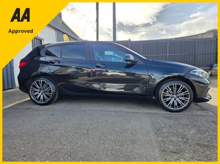 2021 BMW 1 Series - thumbnail 8