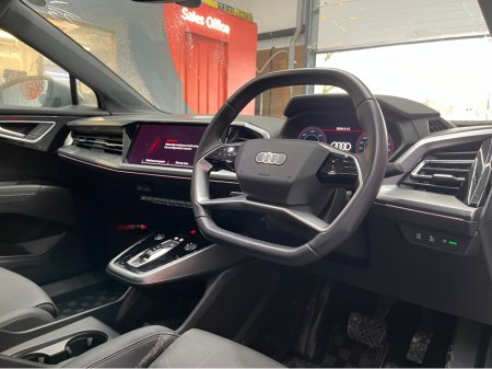 2023 Audi Q4 e-tron €34950 2023 AUDI Q4 E-TRON SPORTBACK 40 ADVANCED ELECTRIC AUTOMATIC / CRUISE CONTROL / 360° PARKING CAMERA / HEATED FRONT & REAR SEATS / PADDLE SHIFTS / AMBIENT LIGHTS / APPLE CARPLAY €34,950 thumbnail