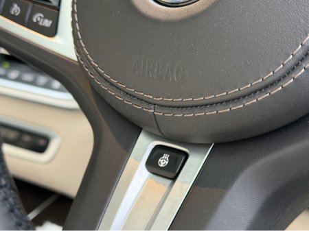 2019 BMW X5 - thumbnail 18