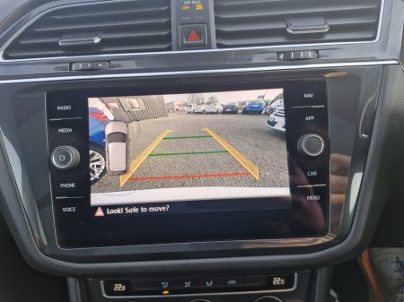 2019 Volkswagen Tiguan - thumbnail 14