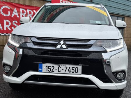 2015 Mitsubishi Outlander PHEV Intense+ €10,950
