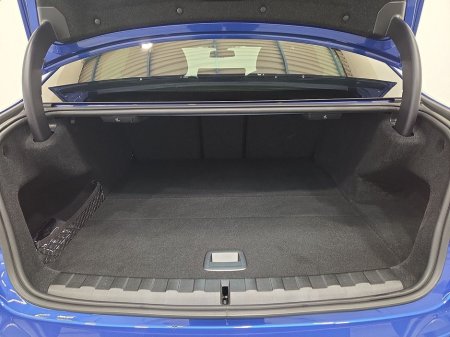 2024 BMW 3 Series - thumbnail 13