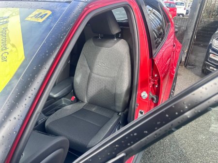 2024 Toyota Yaris Cross - thumbnail 22