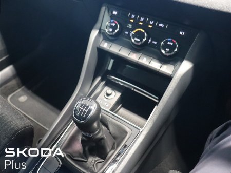 2022 Skoda Karoq 2.0TDI 115HP Style €28,950 thumbnail