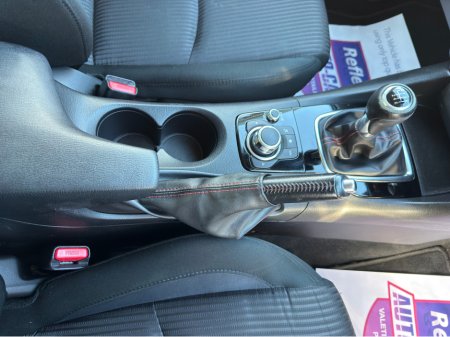 2017 Mazda Mazda3 - thumbnail 25