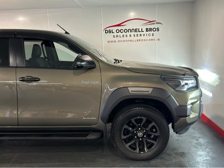 2021 Toyota Hilux - thumbnail 39