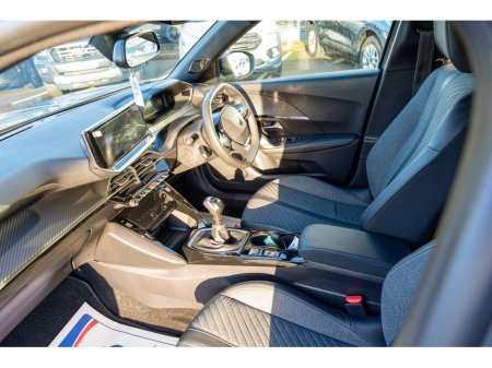 2024 Peugeot 2008 2024 Peugeot 2008 Low Mileage 1.2 Puretech 100bhp Allure €27,950 thumbnail