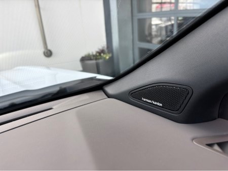 2024 Volkswagen Amarok AVENTURA V6 TDI 4M DC 4MOTION €61,900 thumbnail