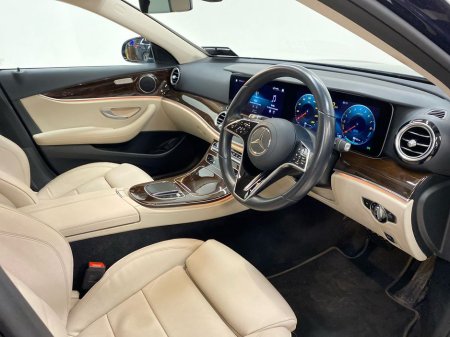 2021 Mercedes-Benz E Class - thumbnail 9