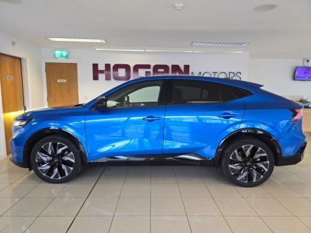 2025 Renault Rafale Esprit Alpine E Tech 200 Hybrid Automatic thumbnail