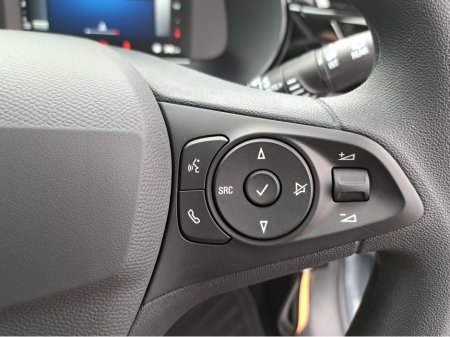 2026 Opel Corsa ELEGANCE 1.2TURBO 100BHP **5 YEARS WARRANTY** €28,950 thumbnail