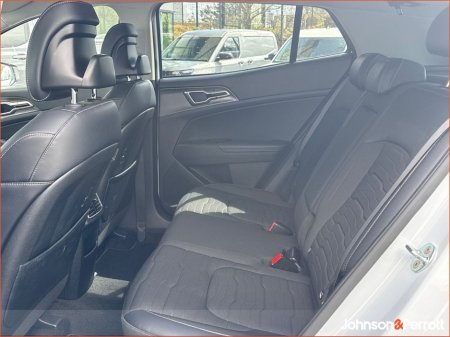 2023 Kia Sportage - thumbnail 5