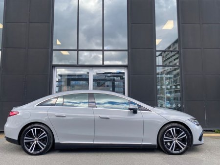 2024 Mercedes-Benz EQE - thumbnail 4