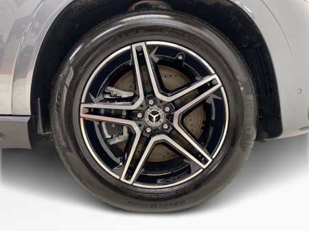 2026 Mercedes-Benz GLE Class GLE 400e 4MATIC SPORT EDITION €110,326 thumbnail