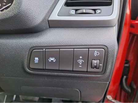 2017 Hyundai Tucson 1.7 SE BLD 141PS AUTO *High Spec/Heated Seats/ €12,950 thumbnail