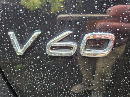 2015 Volvo V60 1.6 PETROL AUTO / LUX SPEC / LOW MILEAGE / TAX €400 (152 REG ) €12,950 thumbnail