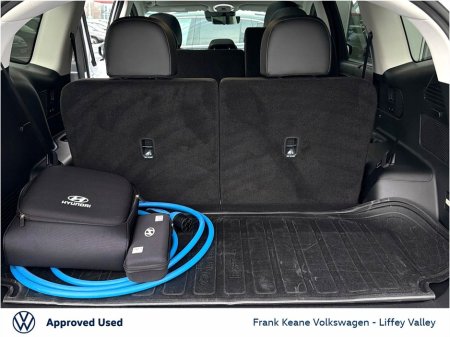 2025 Hyundai Ioniq 9 (Long Range) Platinum Specification €73,900 thumbnail