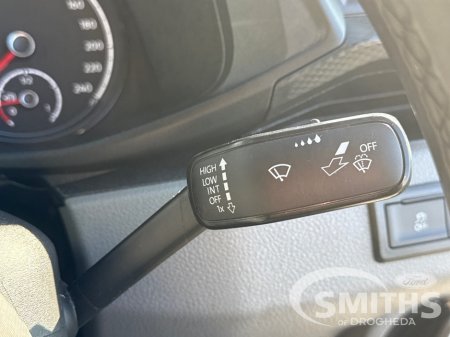 2024 Volkswagen Transporter - thumbnail 25