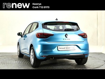 2022 Renault Clio V Dynamique Edition NAEB TCe 90 €17,900