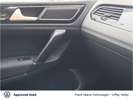 2016 Volkswagen Golf SV HIGHLINE 1.2 TSI 110BHP *TUNGSTEN SILVER METALLIC* *12 MONTHS FRANK KEANE WARRANTY* *FINANCE AVAILABLE* €13,995 thumbnail