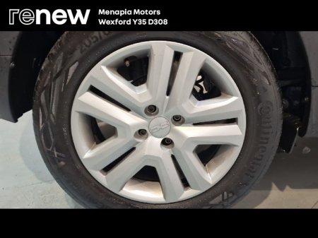 2023 Dacia Sandero Stepway TCe 90 STEPWAY Comfort €15,995 thumbnail