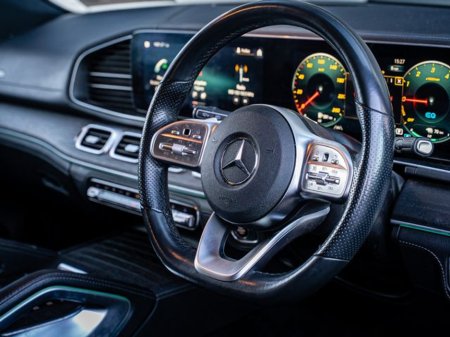 2021 Mercedes-Benz GLE Class GLE 350 DE 4MATIC AMG LINE €55,450 thumbnail