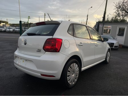 2016 Volkswagen Polo (162 REG ) LEATHER CUSTOM SEATS / LOW ROAD TAX / SIMI DEALER €11,950 thumbnail