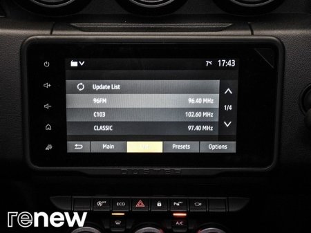 2023 Dacia Duster 1.0 TCe 90 Journey €21,490 thumbnail