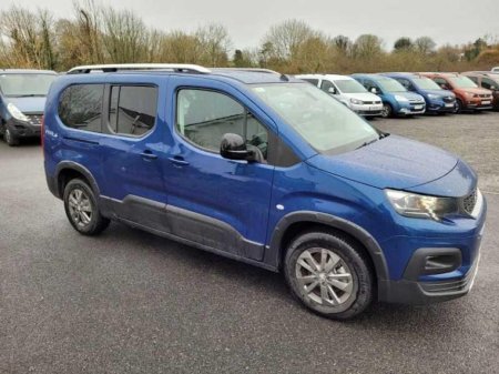 2022 Peugeot Rifter Long Wheel Base Allure Premium 1.5l 100bhp €27,495