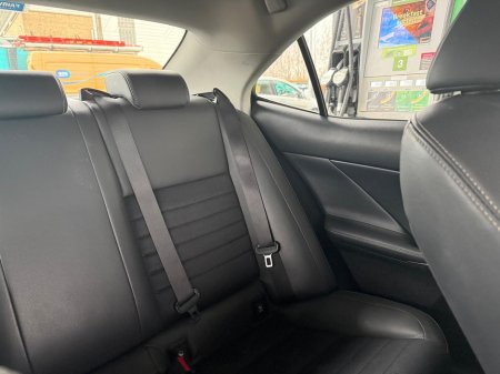 2017 Lexus IS 200 - thumbnail 8