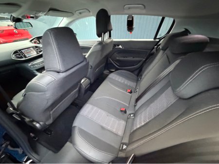 2019 Peugeot 308 ALLURE - 1.5 DIESEL - AUTO - 12M WARRANTY - CAR: 1755 €15,950 thumbnail