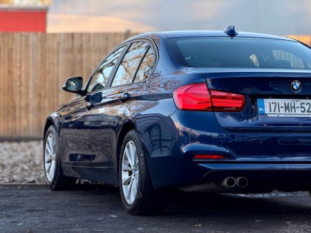 2017 BMW 3 Series - thumbnail 21