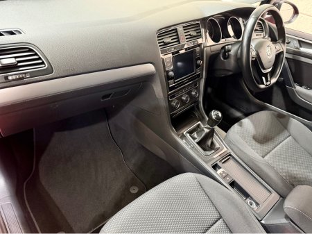 2019 Volkswagen Golf - thumbnail 13