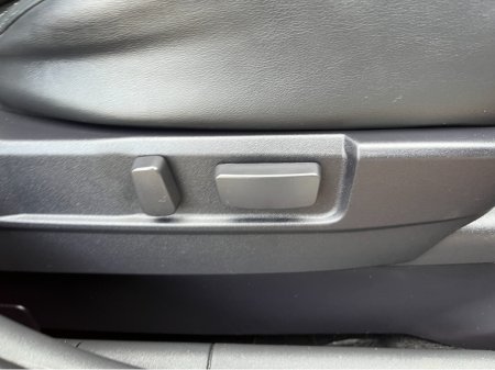 2019 Mitsubishi Outlander G 4WD AUTOMATIC 2.4 PETROL PLUG IN HYBRID //HIGH SPEC//HALF LEATHER SEATS//HEATED SEATS AND STEERING WHEEL//REVERSE CAMERA//KEYLESS ENTRY// €22,950 thumbnail